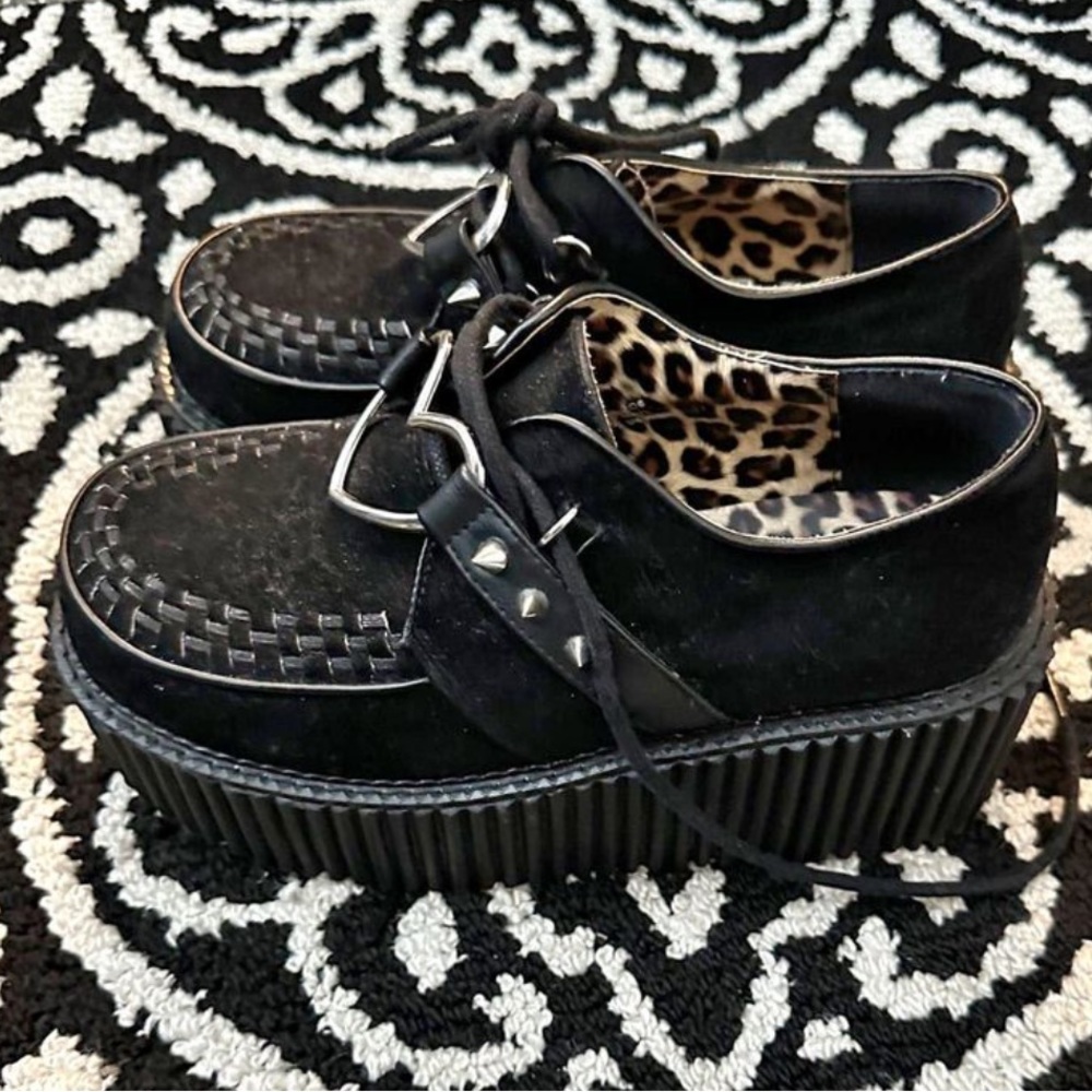 Demonia Creepers size 7